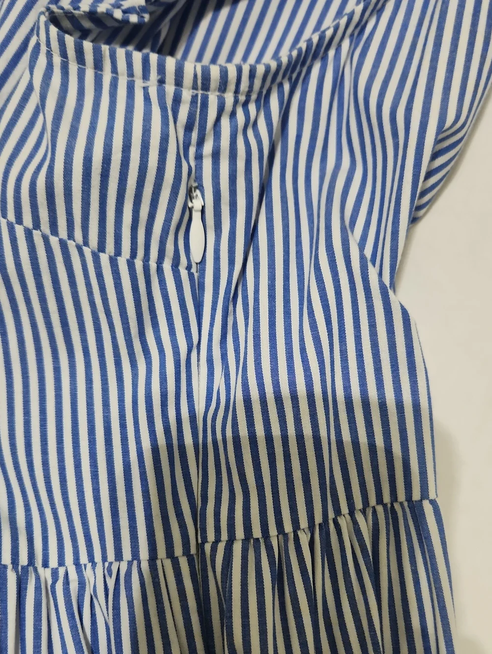 J.Crew Tiered Flounce Searsucker Blue/ White Stripe Ruffle Sleeveless Dress Sz 4